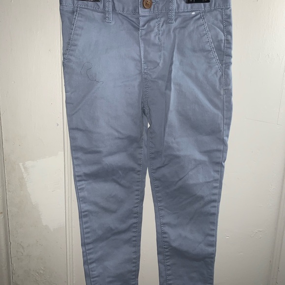 Please add clothes to the bundle if interested - Picture 3 of 4